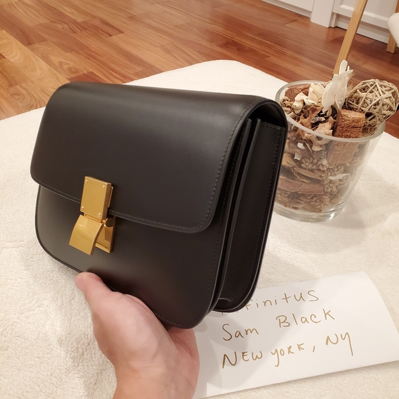 Brand New Celine Classic Box Bag Medium Black w. Gold Hardware with Tags - Picture 7 of 11